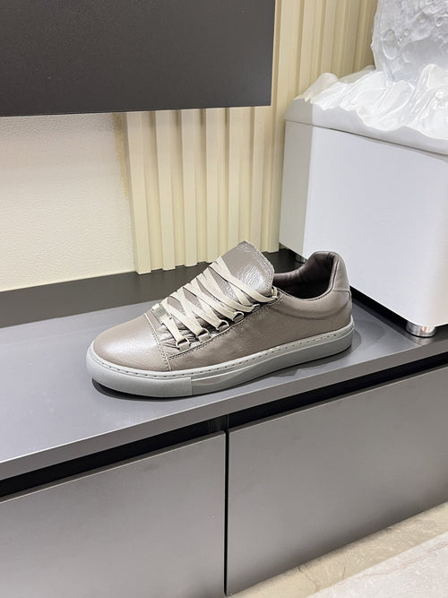 Balenciaga Taupe Gray Low-Top Sneakers — model
