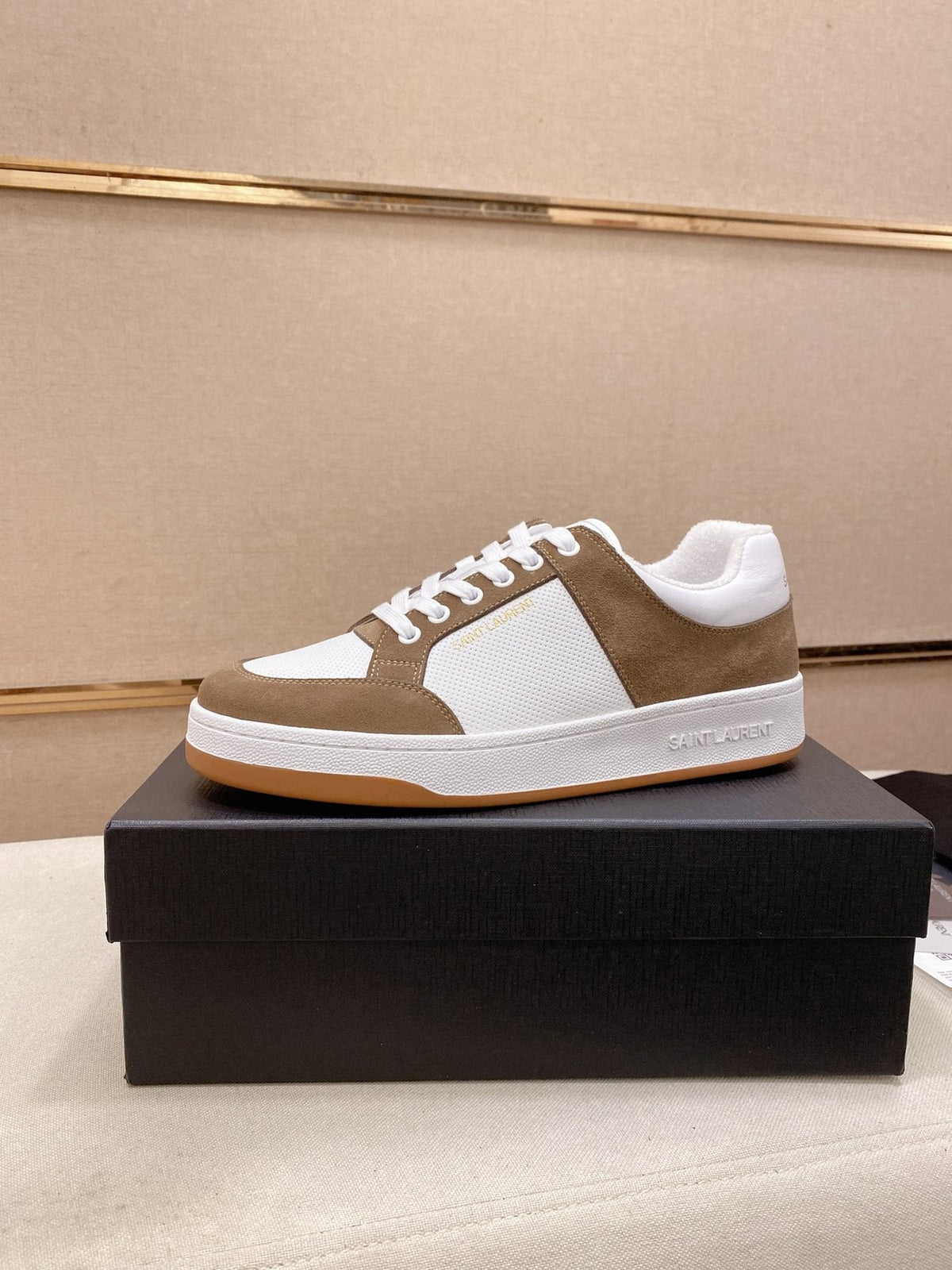 Saint Laurent Dark Green and White Low-Top Sneakers — front