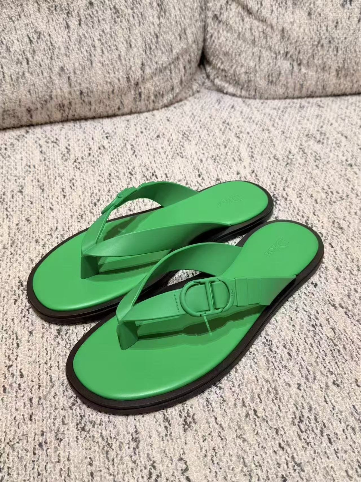 Thong Sandals with Raised Strap Detail — front