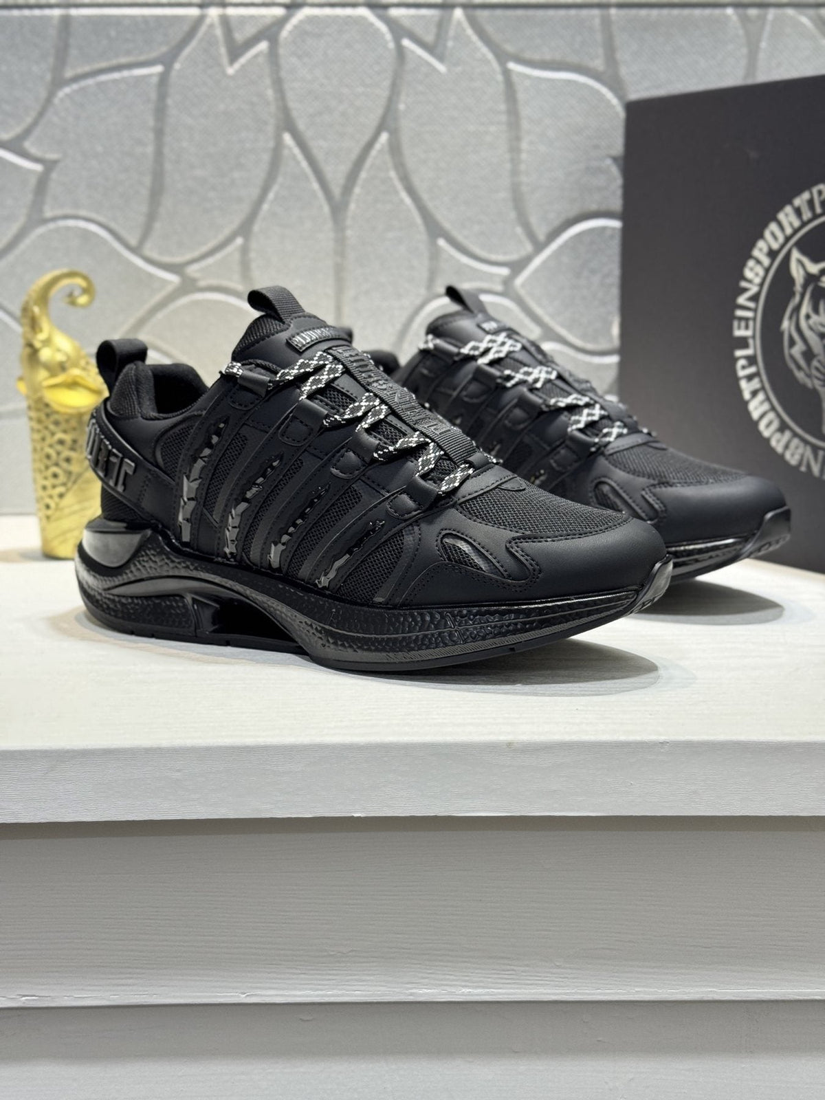 Philipp Plein Mesh Panel Low-Top Sneakers — front
